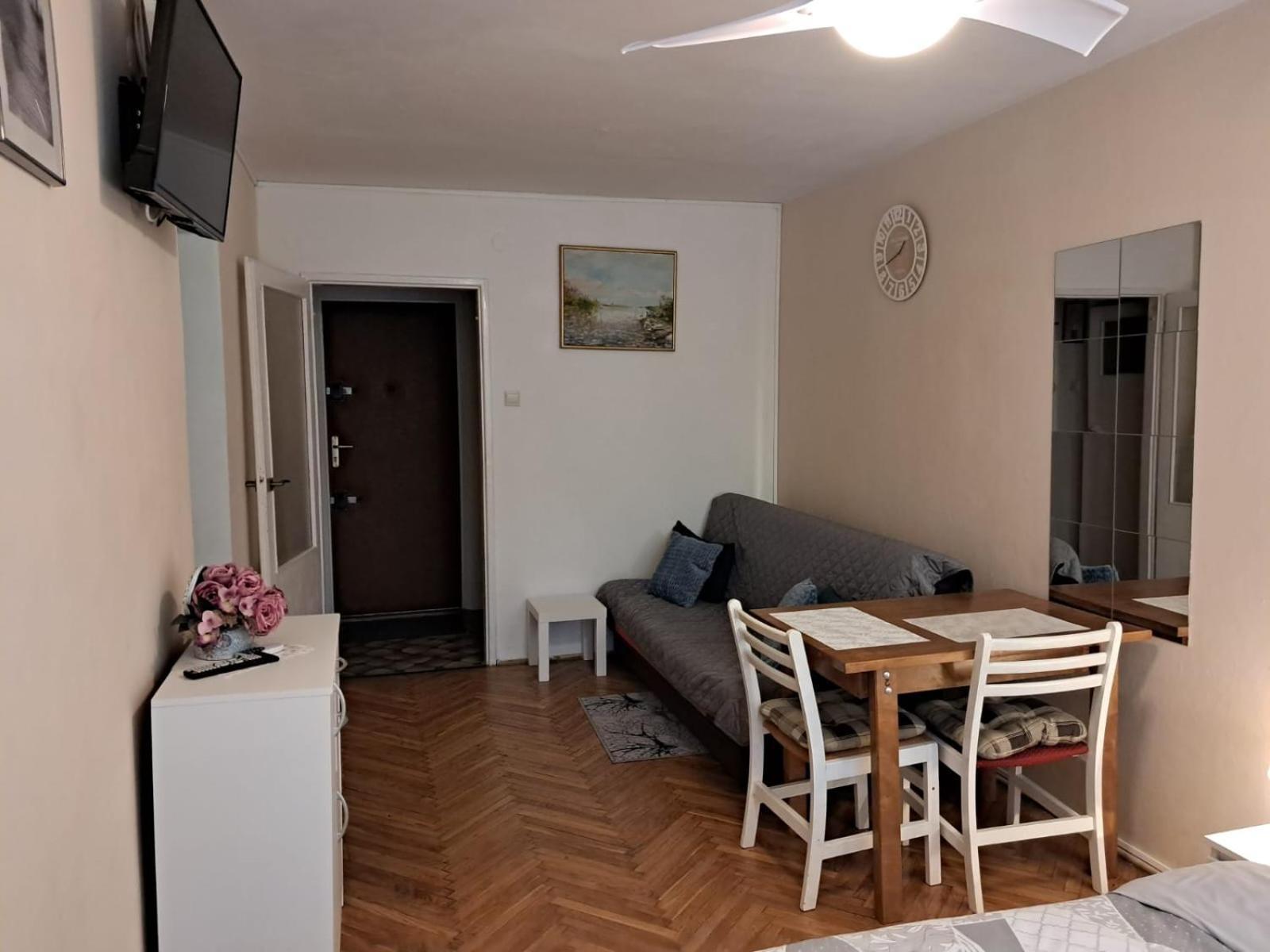 "Sady Flat" Apartman Varsó Kültér fotó